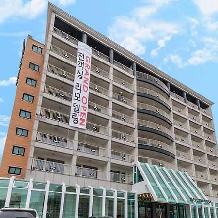 גנגנאונג Winners Hotel מראה חיצוני תמונה
