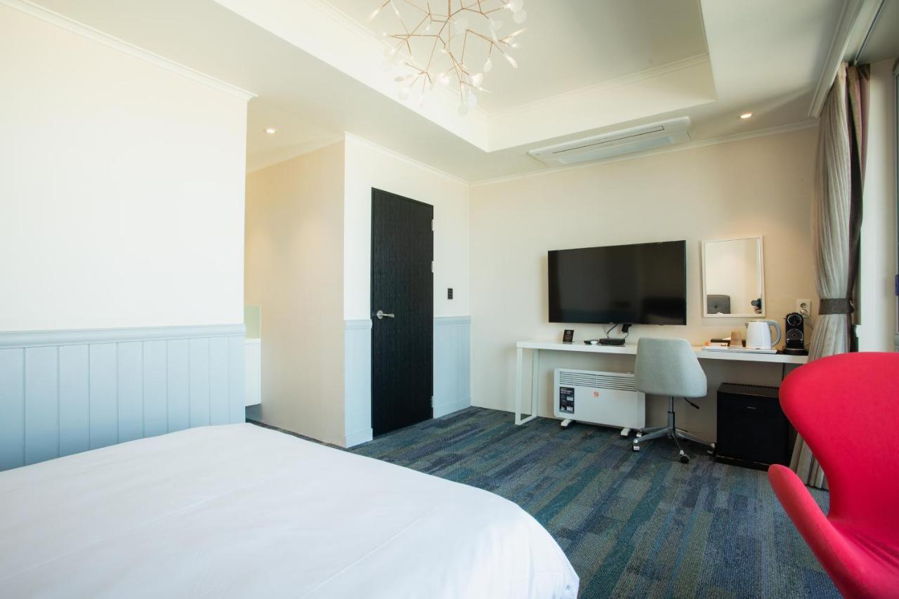 גנגנאונג Winners Hotel מראה חיצוני תמונה