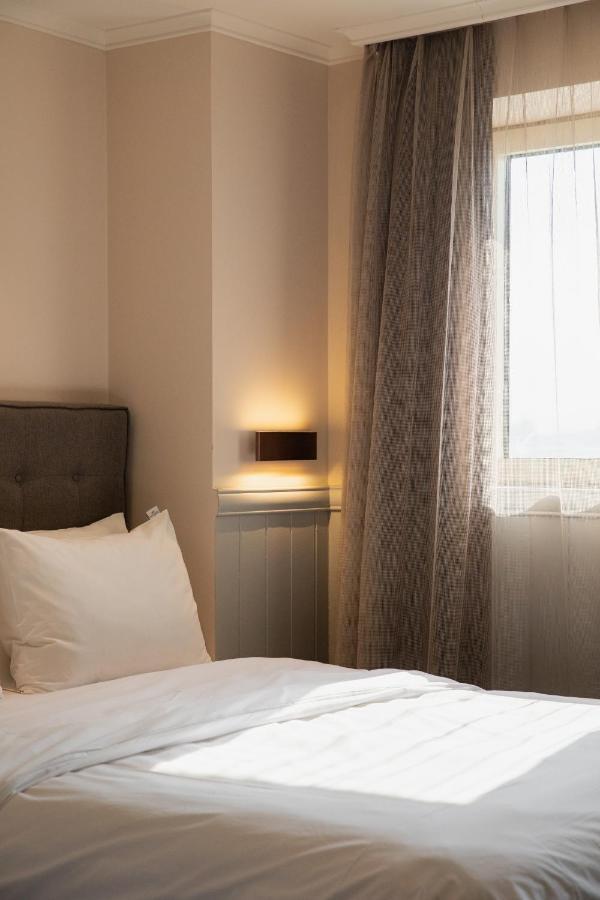 גנגנאונג Winners Hotel מראה חיצוני תמונה