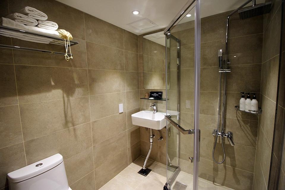 גנגנאונג Winners Hotel מראה חיצוני תמונה